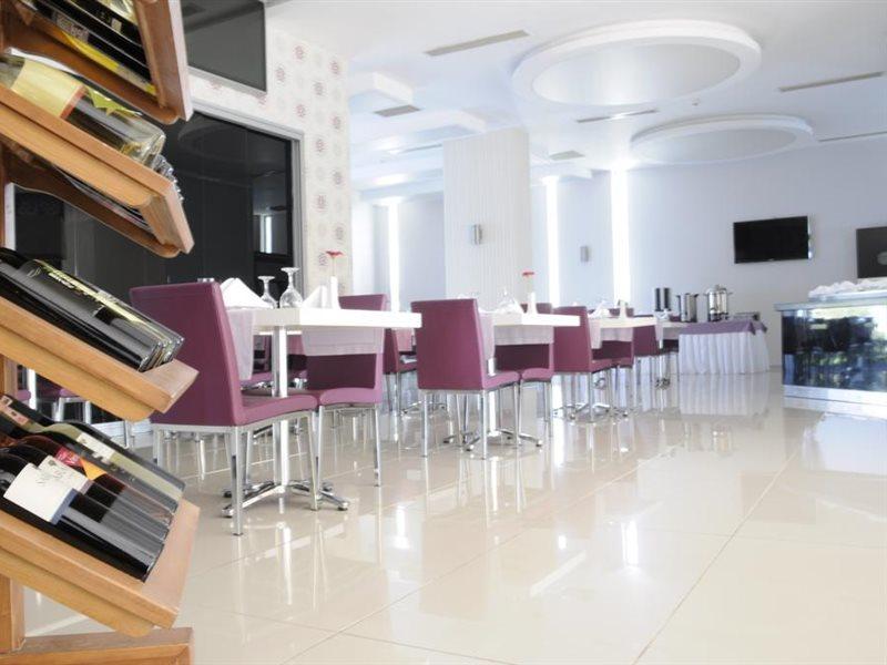Orty Airport Hotel İzmir Kültér fotó