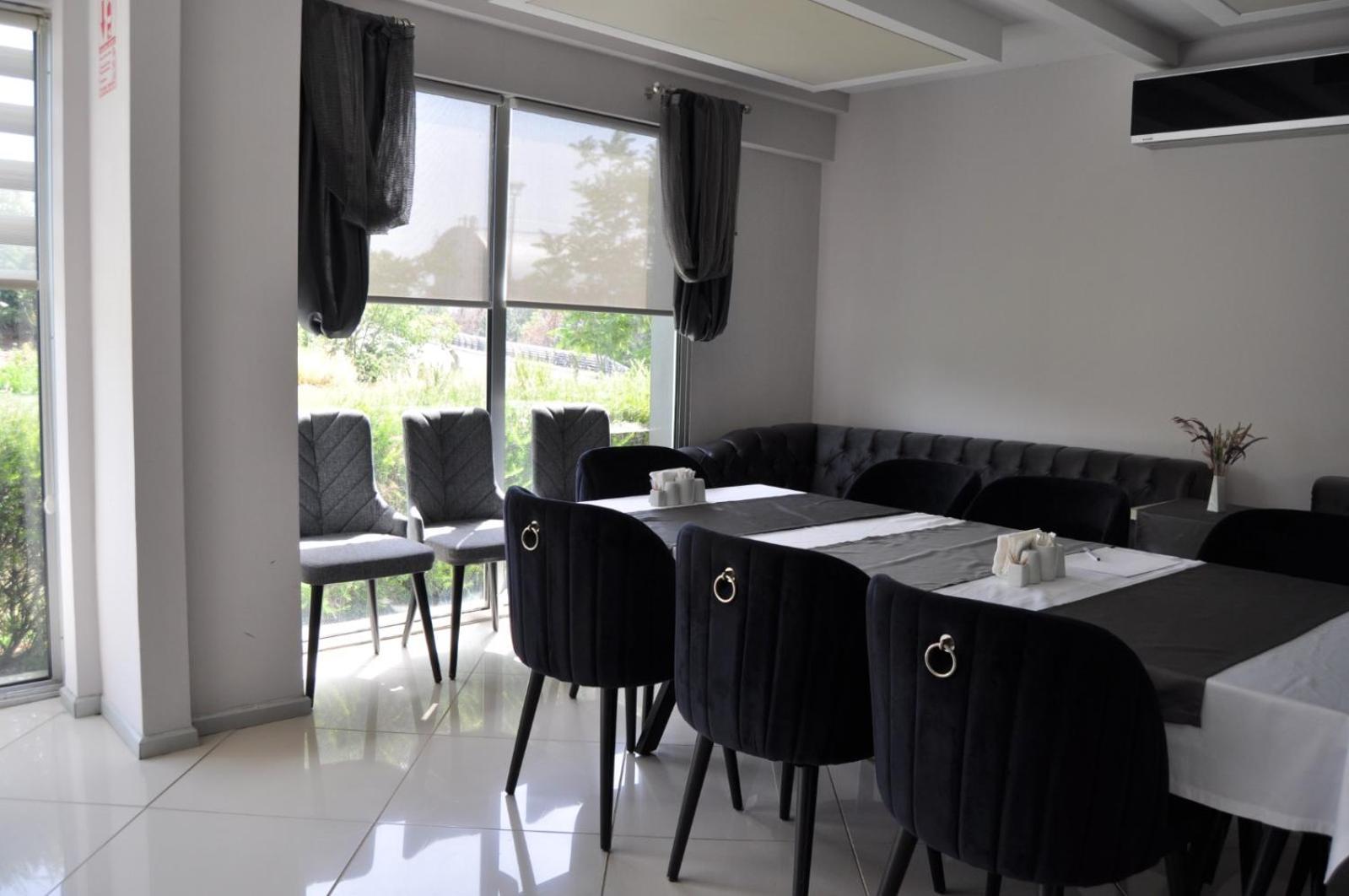 Orty Airport Hotel İzmir Kültér fotó