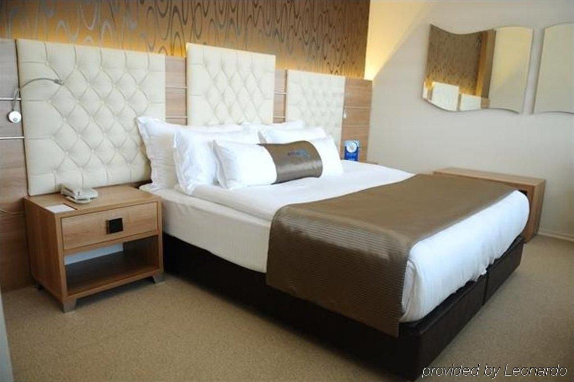 Orty Airport Hotel İzmir Szoba fotó