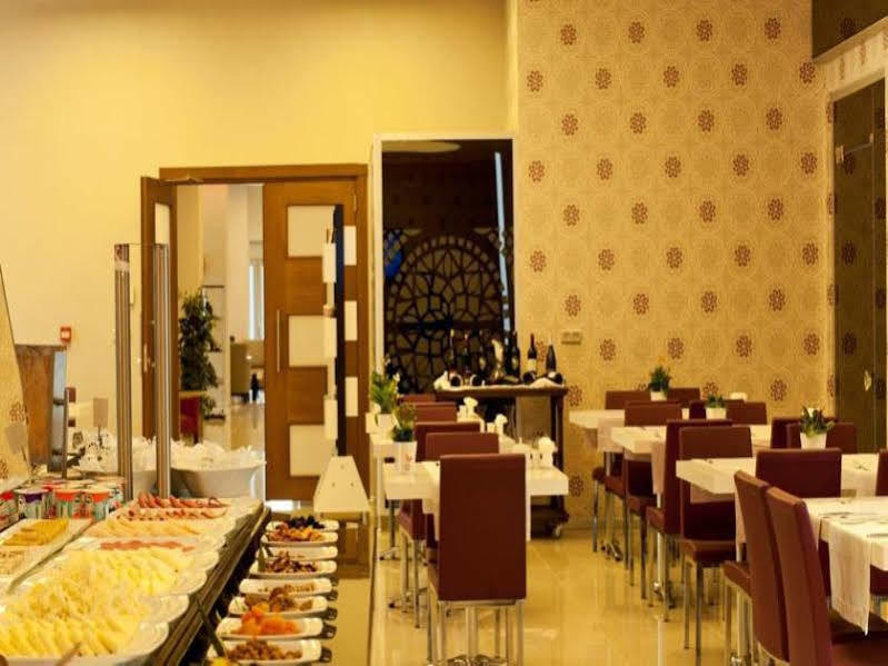 Orty Airport Hotel İzmir Kültér fotó