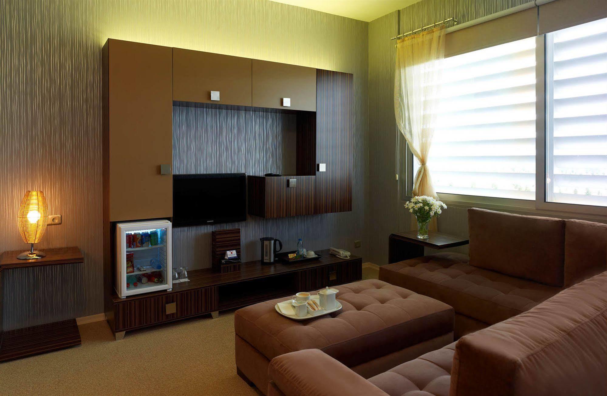 Orty Airport Hotel İzmir Szoba fotó