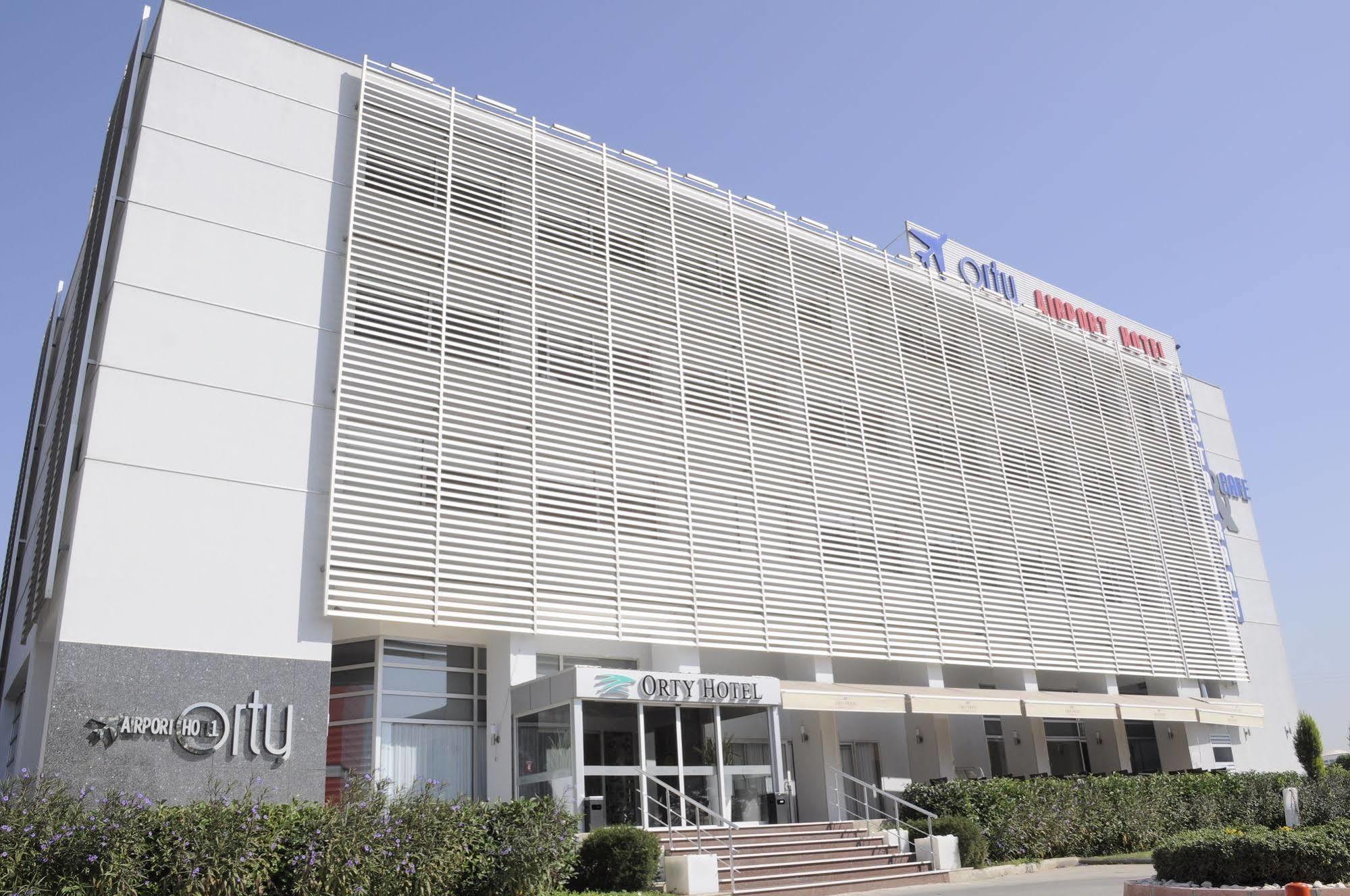 Orty Airport Hotel İzmir Kültér fotó